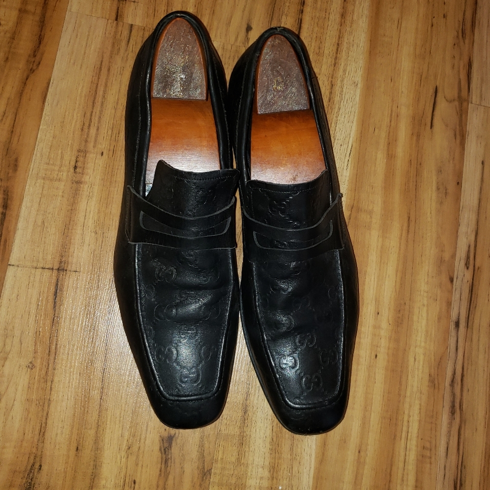 Gucci slip on loafers